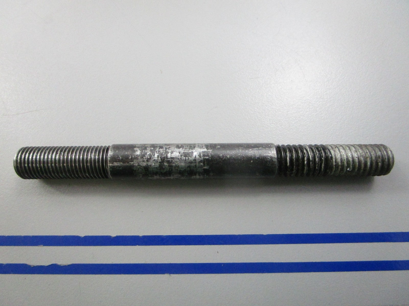 NEW OEM 3853434 Volvo Penta Stud 0810