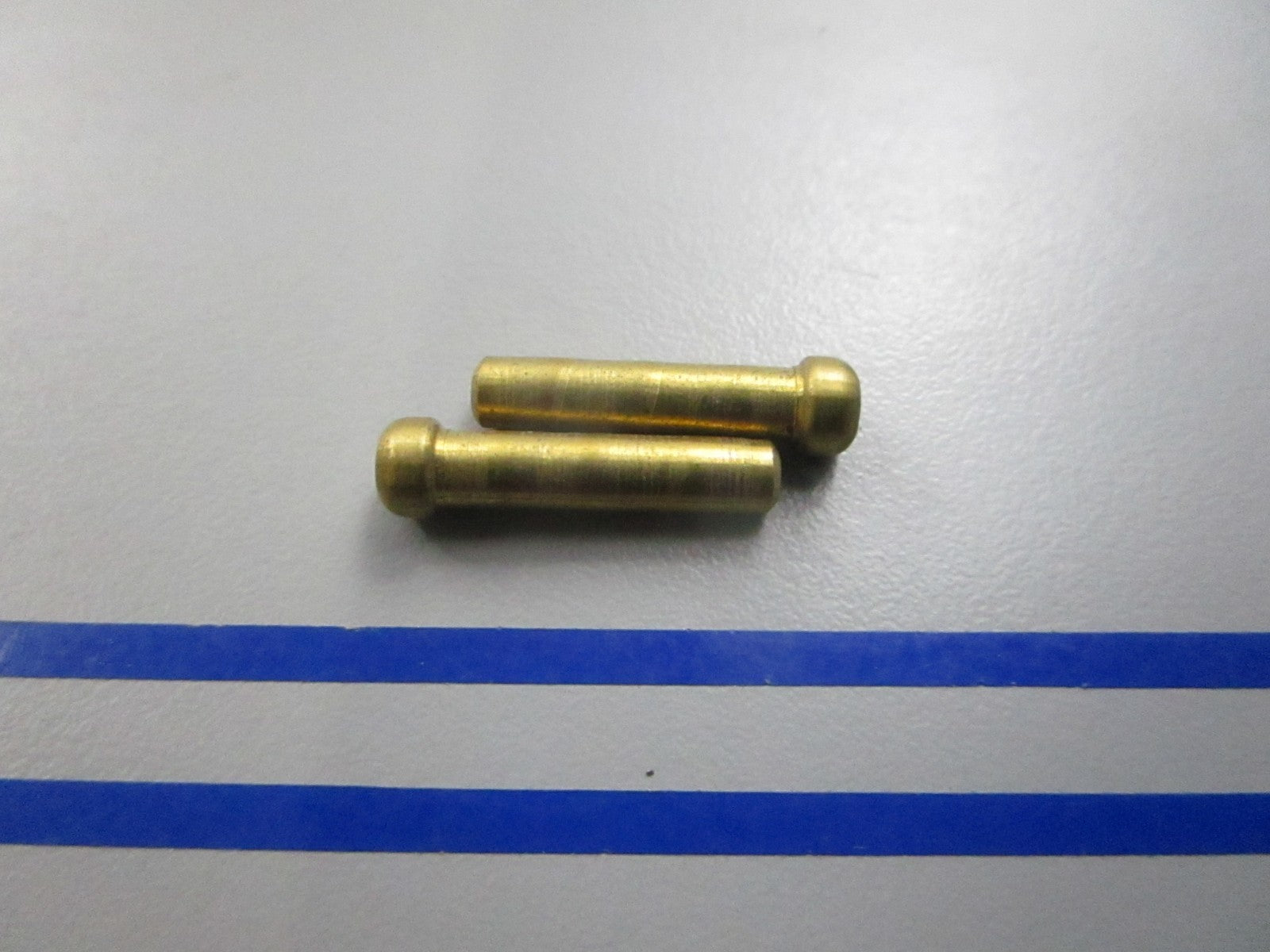 NEW OEM (LOT OF 2) 303423 0303423 OMC Johnson Evinrude Oil Hose Nipple 0810
