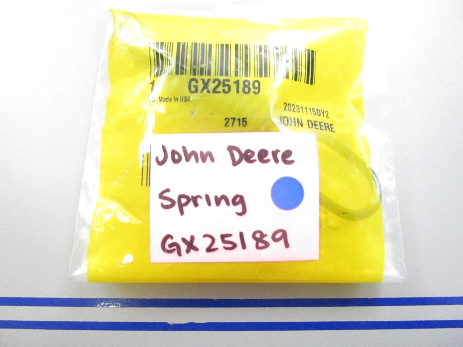 *NEW OEM* 0810 John Deere Spring GX25189