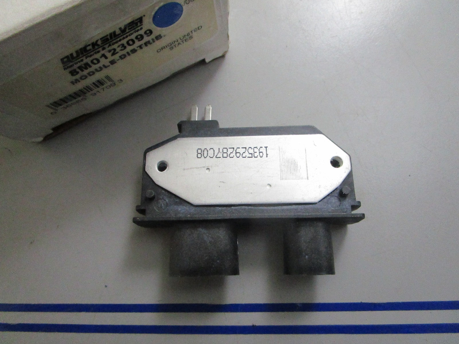 *NEW OEM* 0820 Mercury Quicksilver Distributor Module 8M0123099