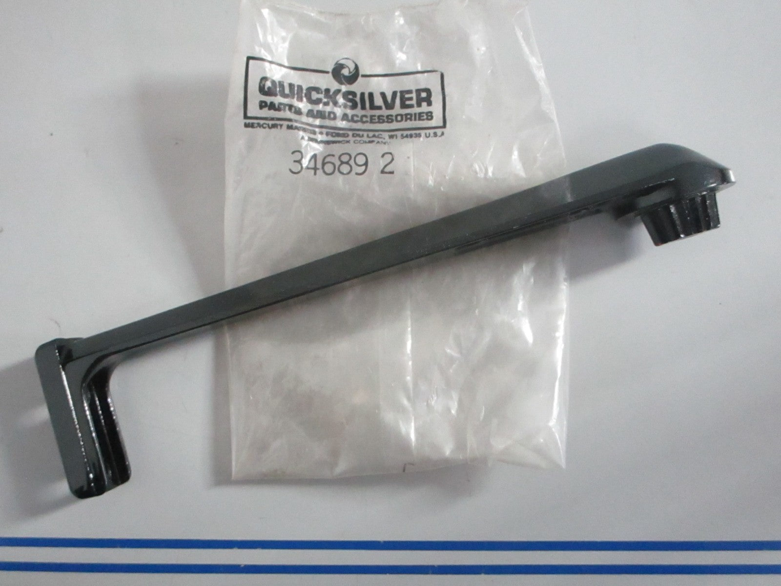 NEW OEM 34689 2 Mercury Quicksilver Lever 0820