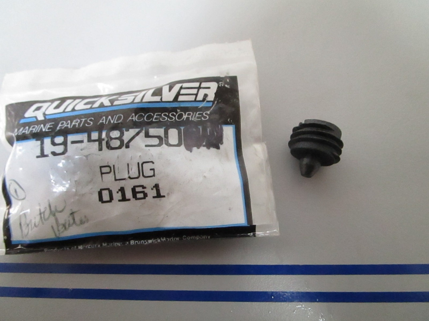 NEW OEM 19-48750 Mercury Quicksilver Plug 0810