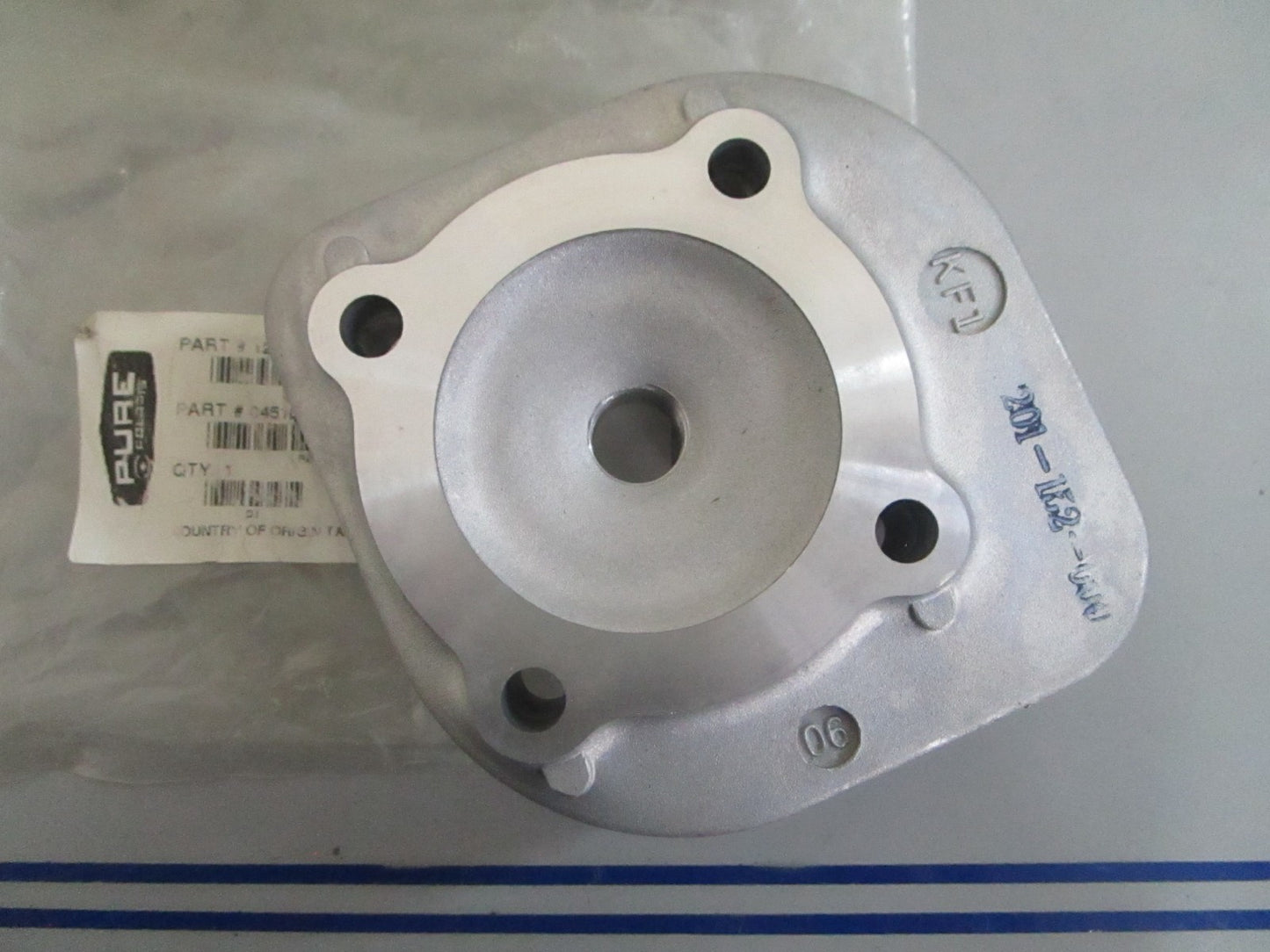*NEW OEM* 0820 Polaris Cylinder Head 0451091