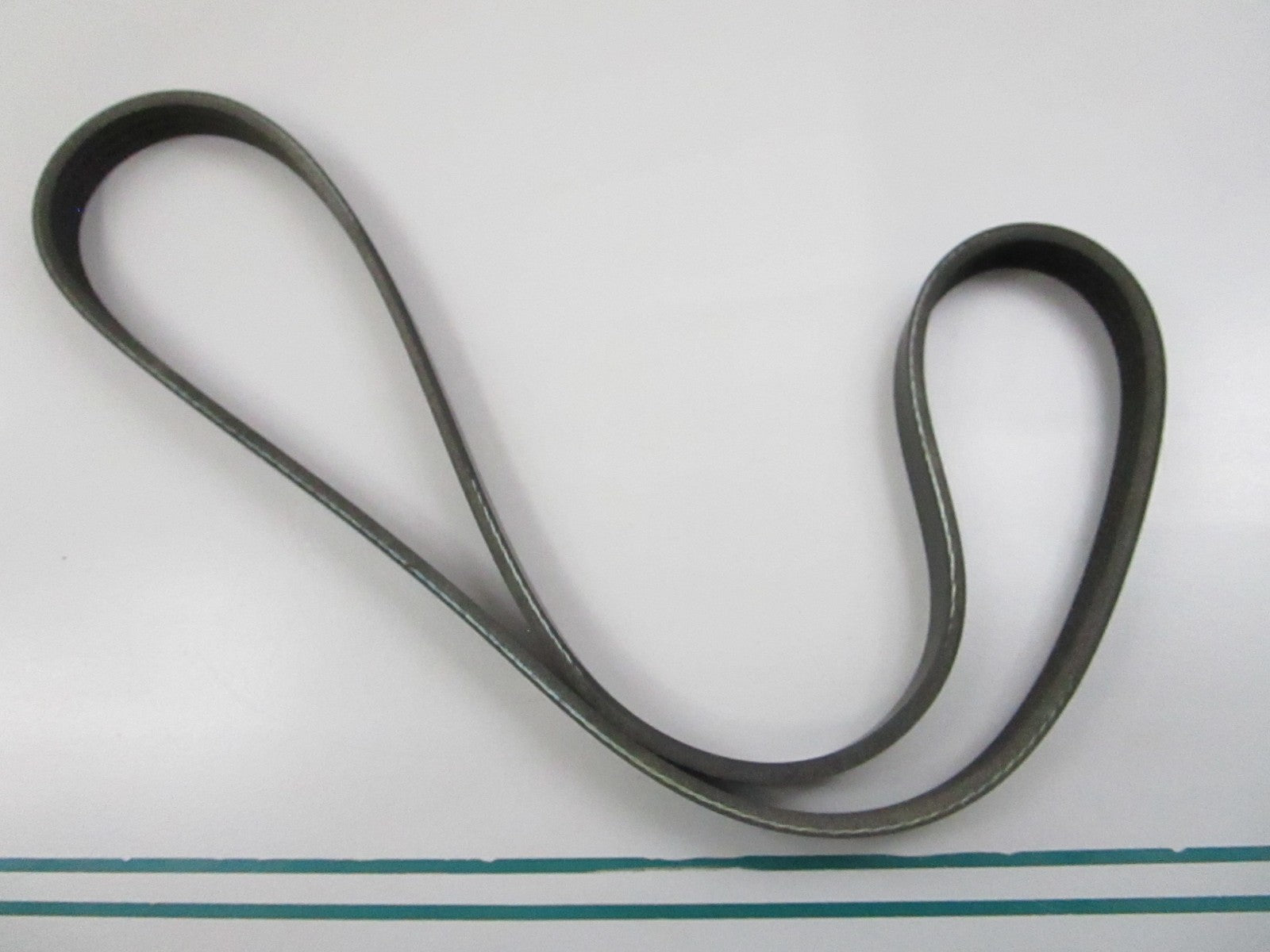 Gates K040360 Micro-V Serpentine Belt 4-Rib 36.6in NEW 0810