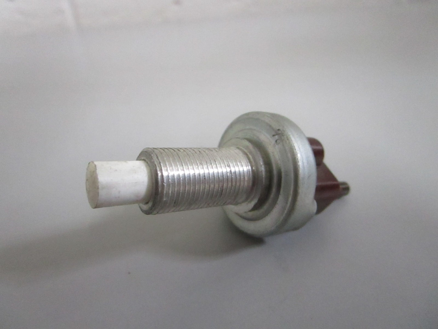 NEW OEM 0005453509 Mercedes-Benz Brake Light Switch 0820
