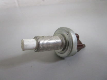 NEW OEM 0005453509 Mercedes-Benz Brake Light Switch 0820
