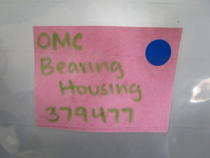 *NEW OEM* 0820 OMC Johnson Evinrude Bearing Housing 379477 379477