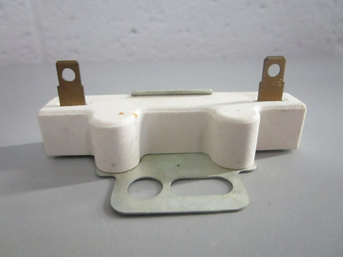 NEW OEM 835637 Volvo Penta Resistor 0820