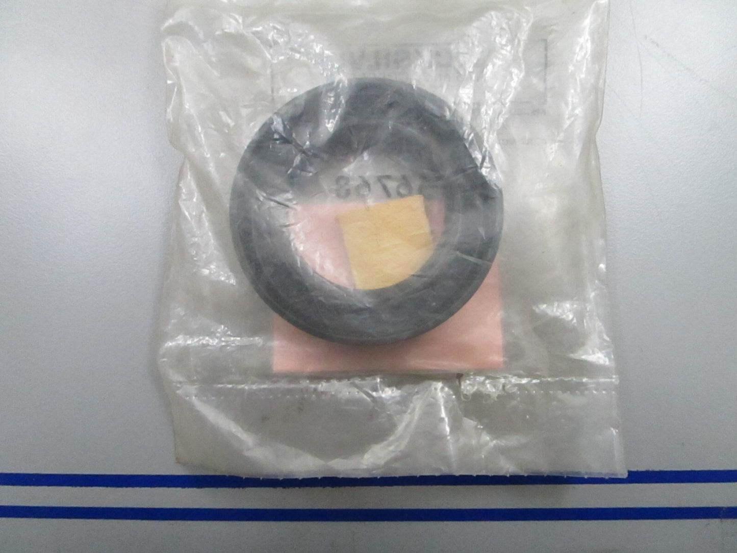 *NEW OEM* 0810 Mercury Quicksilver Seal 26-56768
