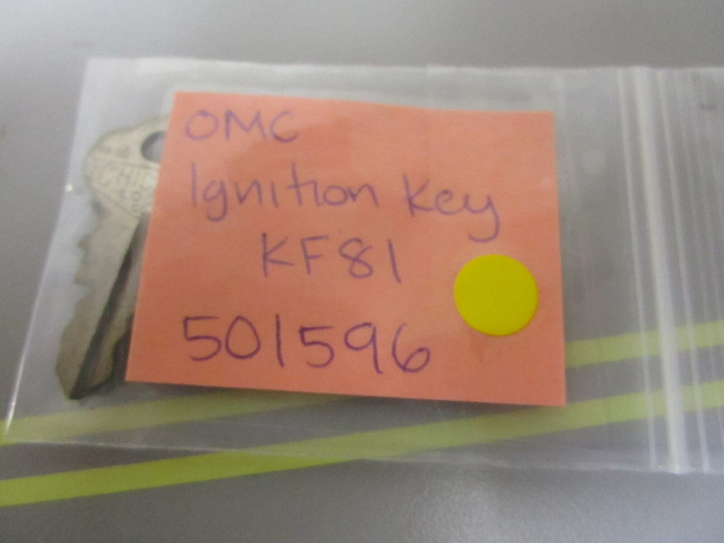 *NEW OEM* 0810 OMC Johnson Evinrude Ignition Key KF81 501596 0501596