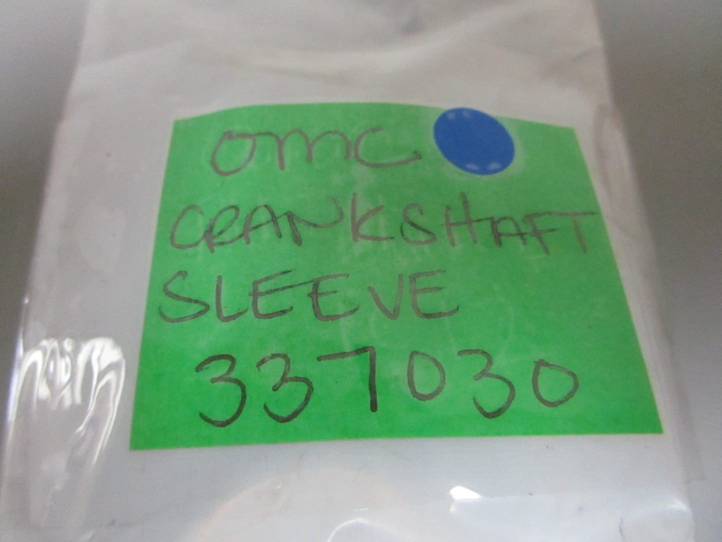 *NEW OEM* 0720 OMC Johnson Evinrude Crankshaft Sleeve 337030 0337030