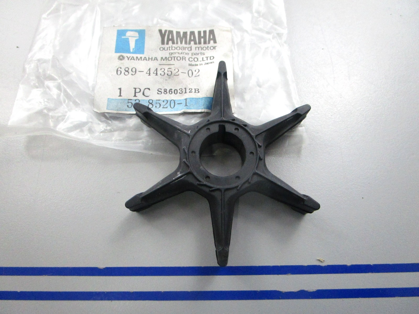 NEW OEM 689-44352-02-00 Yamaha Impeller 0810