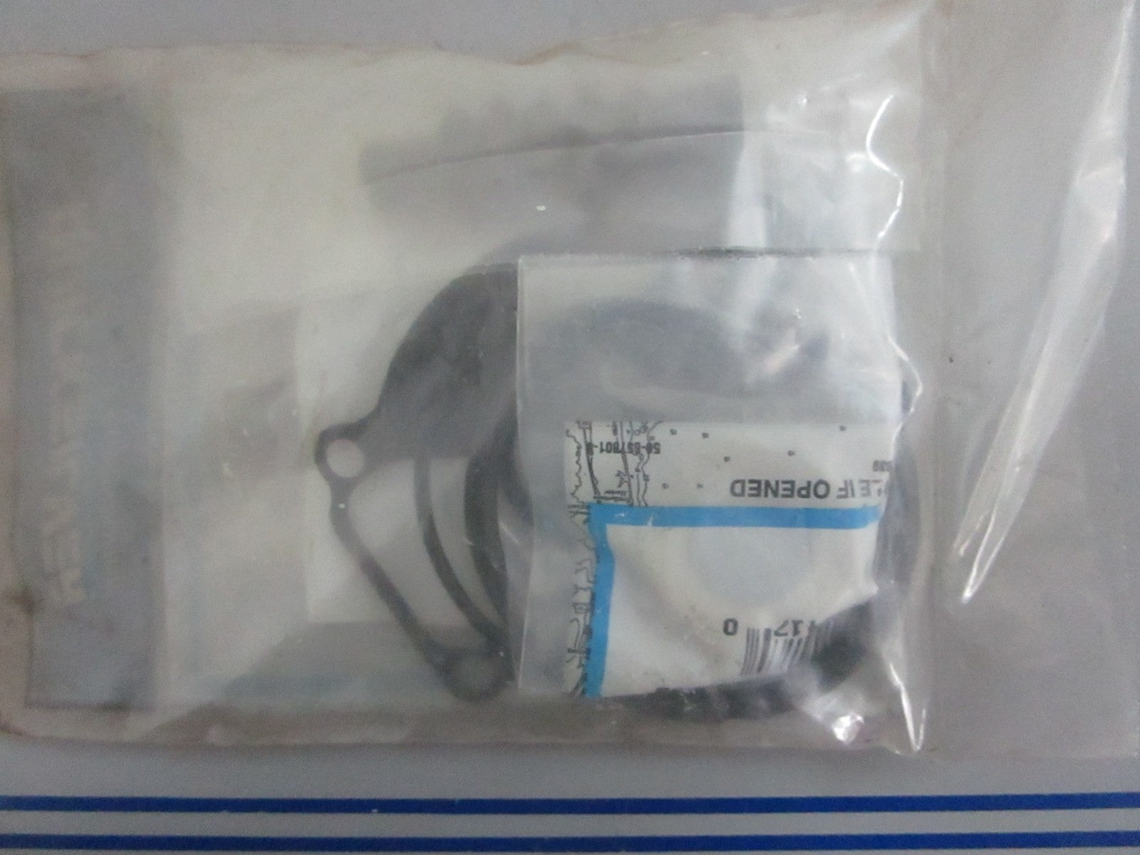 *NEW OEM* 0820 Mercury Quicksilver Seal Kit 26-85090A2