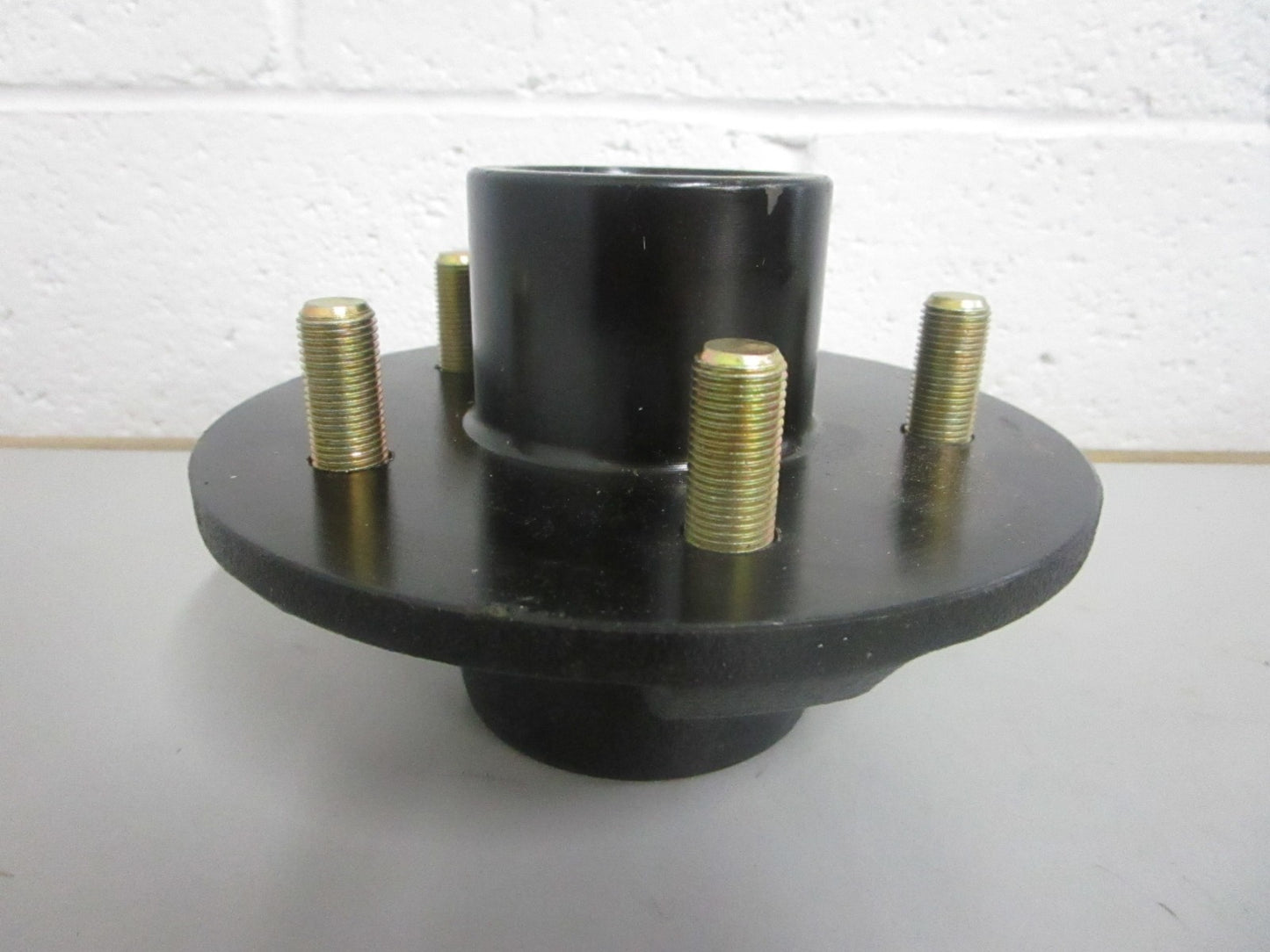 NEW OEM 730-4451 NAPA Hub Assy 0820