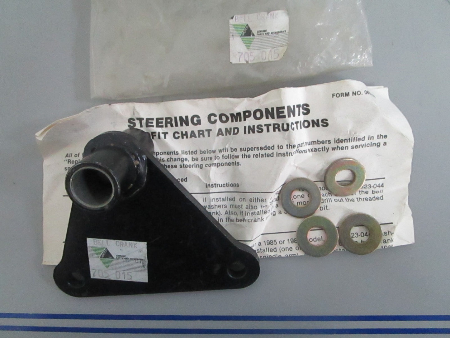 *NEW OEM* 0820 Arctic Cat Bell Crank Assy 0705-015