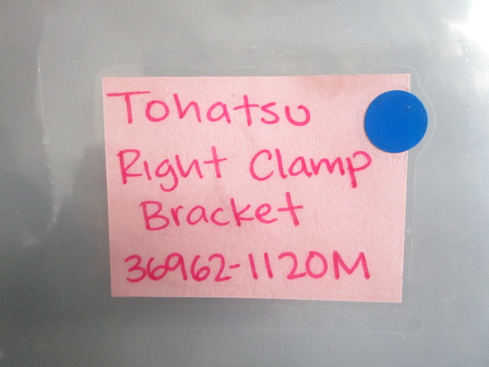 NEW OEM 36962-1120M Tohatsu Right Clamp Bracket 0820