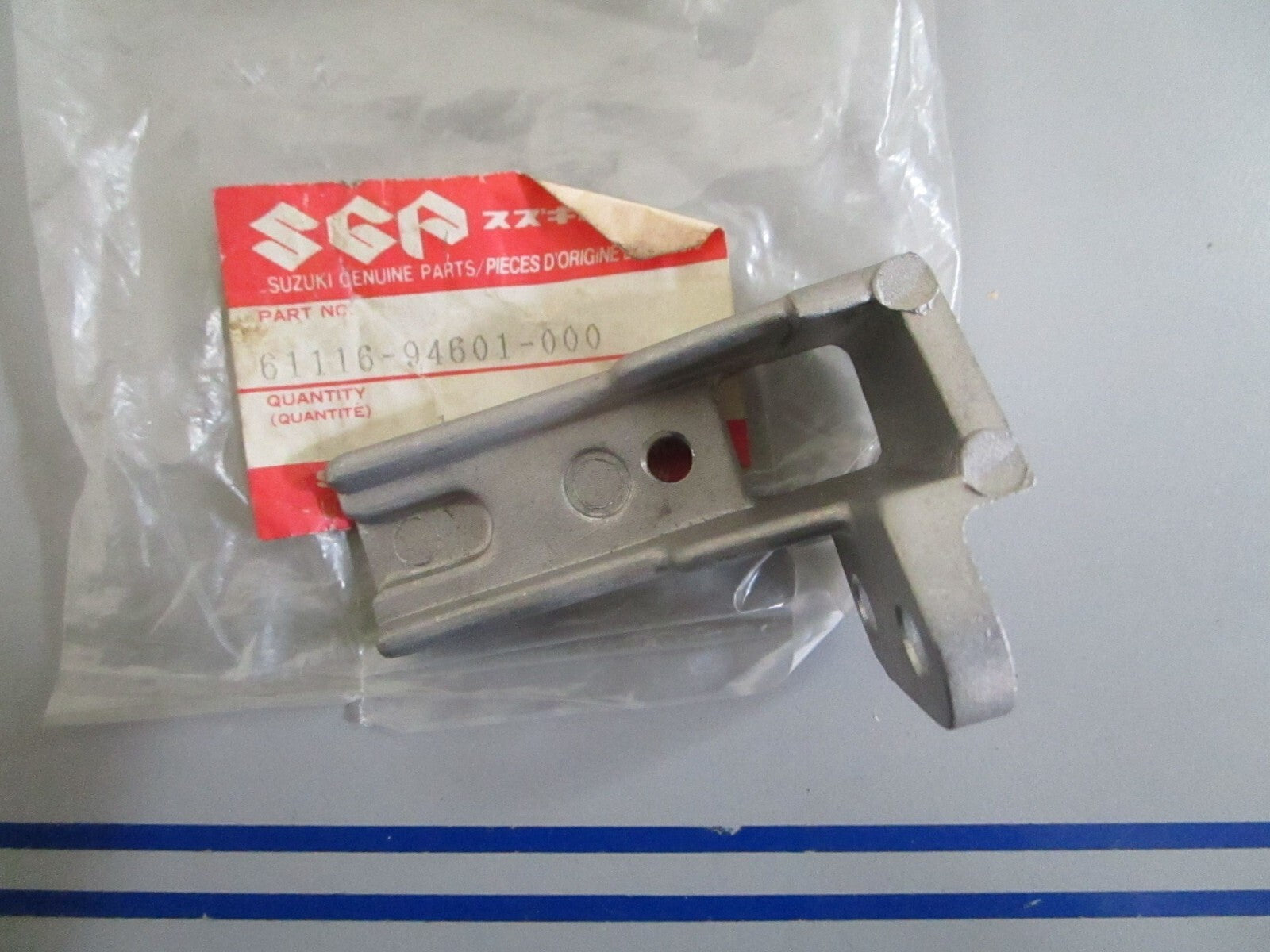 *NEW OEM* 0770 Suzuki Hook Bracket 61116-94601