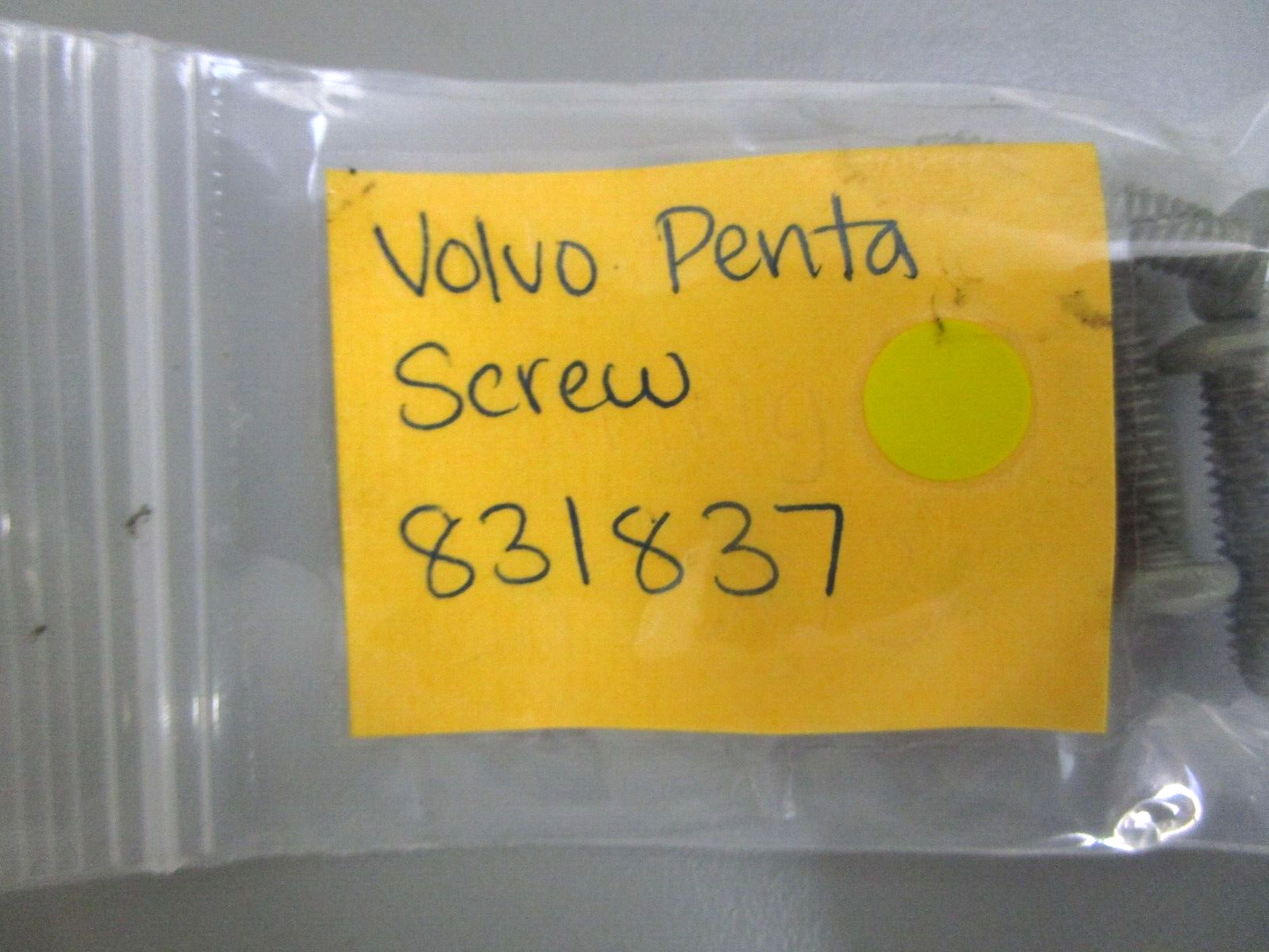 *NEW OEM* (LOT OF 5) 0750 Volvo Penta SCREW 831837