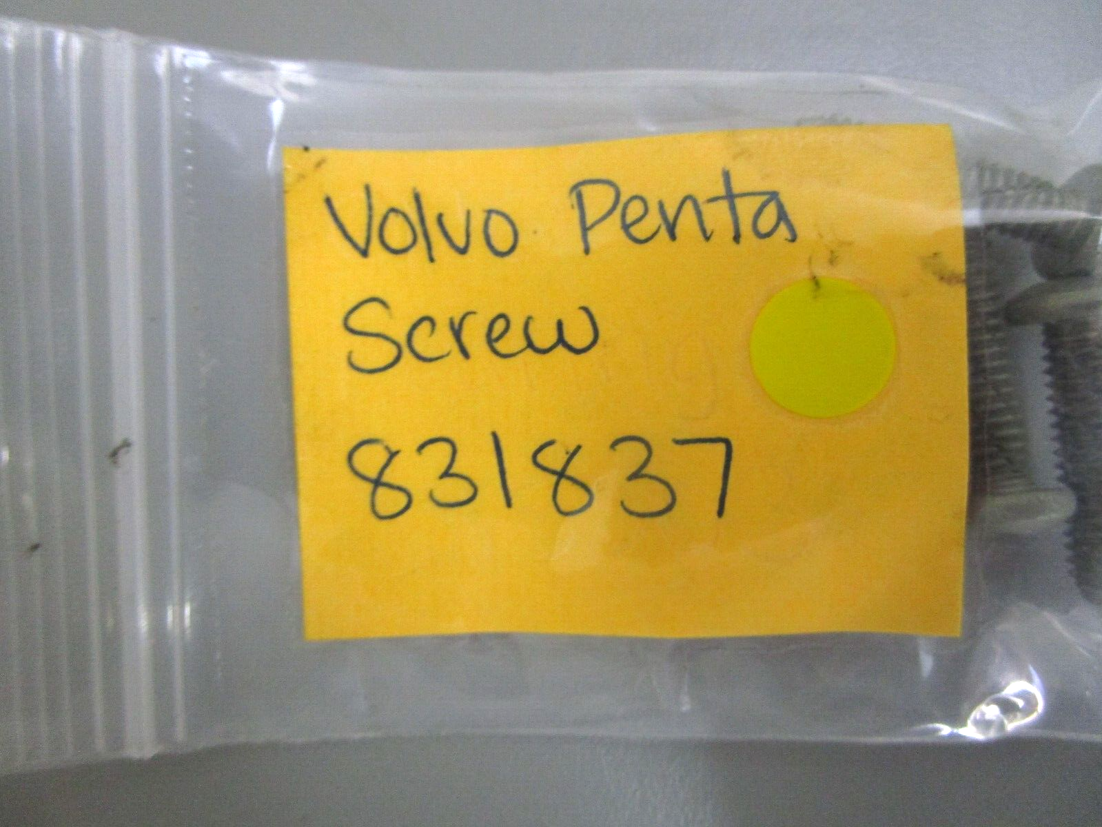 *NEW OEM* (LOT OF 5) 0750 Volvo Penta SCREW 831837