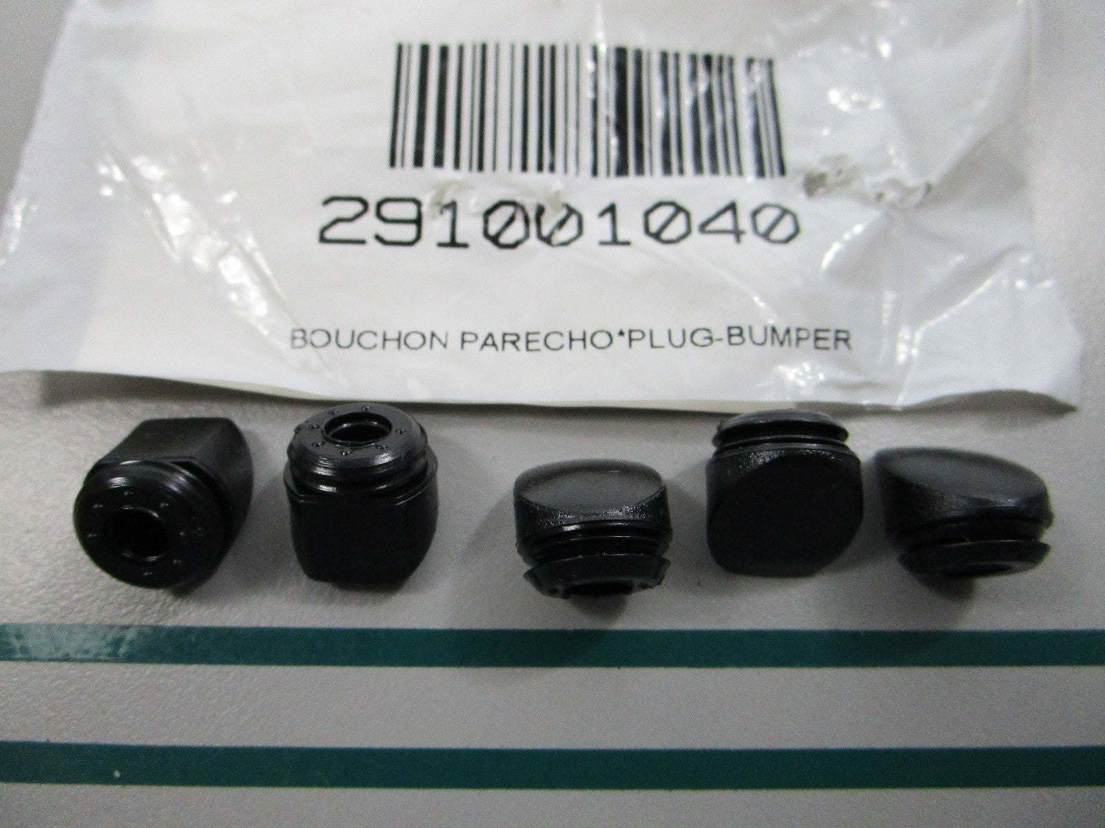 NEW (LOT OF 5) 291001040 Sea-Doo Bumper Plug 0810