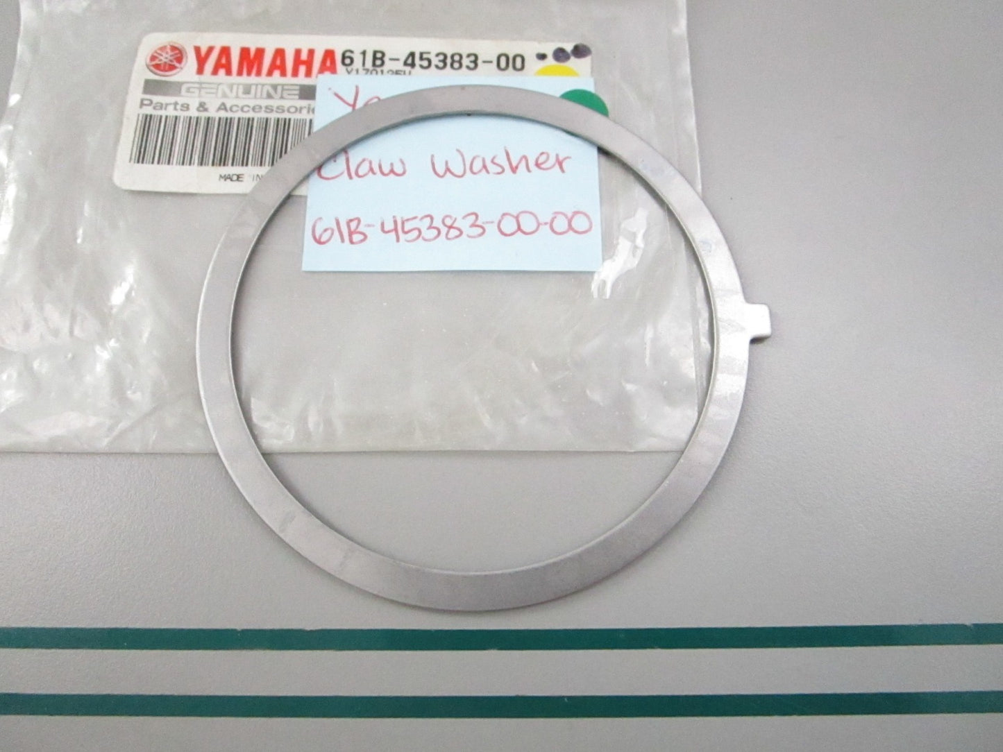 NEW OEM 61B-45383-00-00 Yamaha Claw Washer 0810