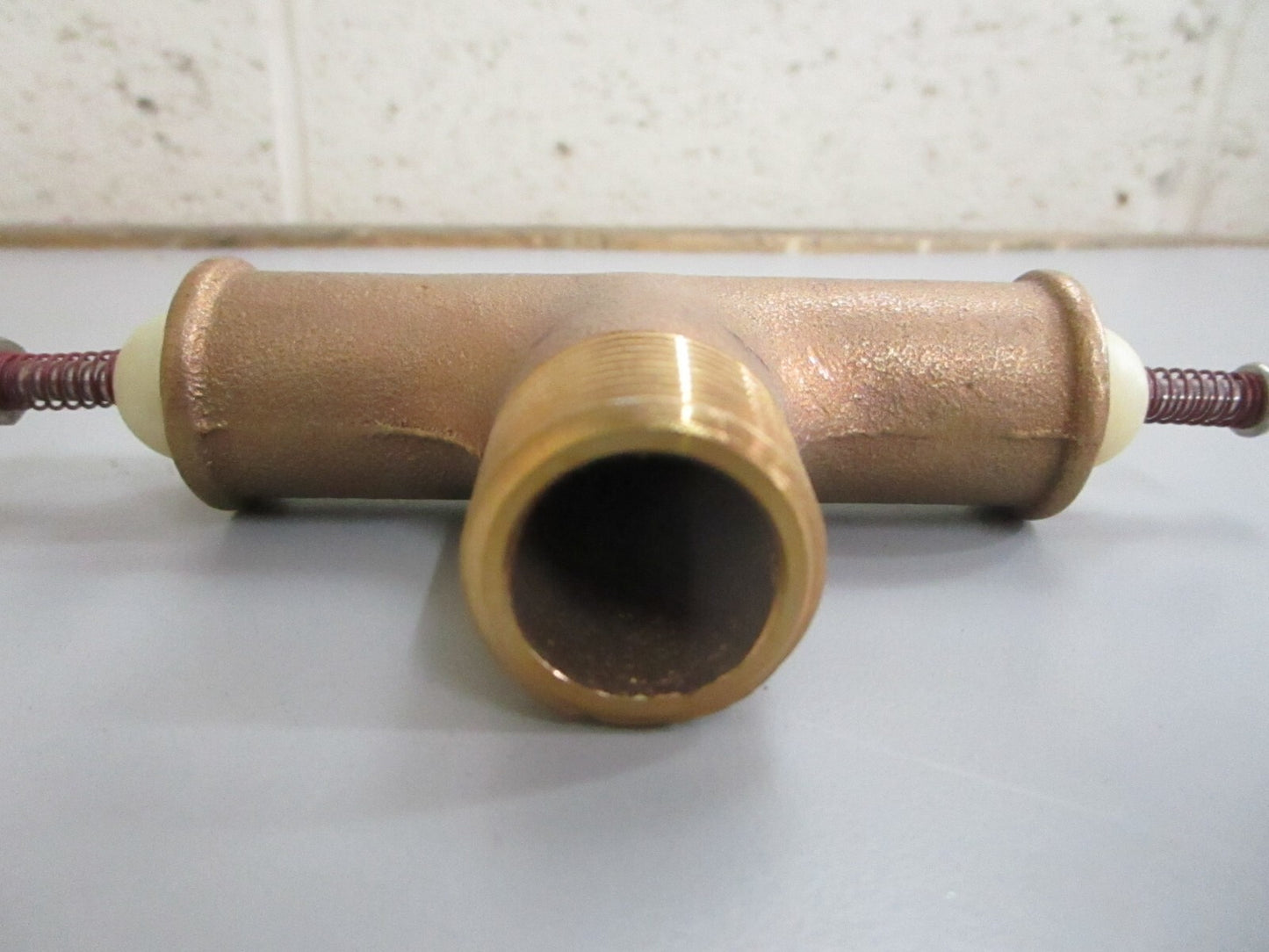 *NEW OEM* 0820 Mercury Quicksilver Valve Assy 22-98477A2