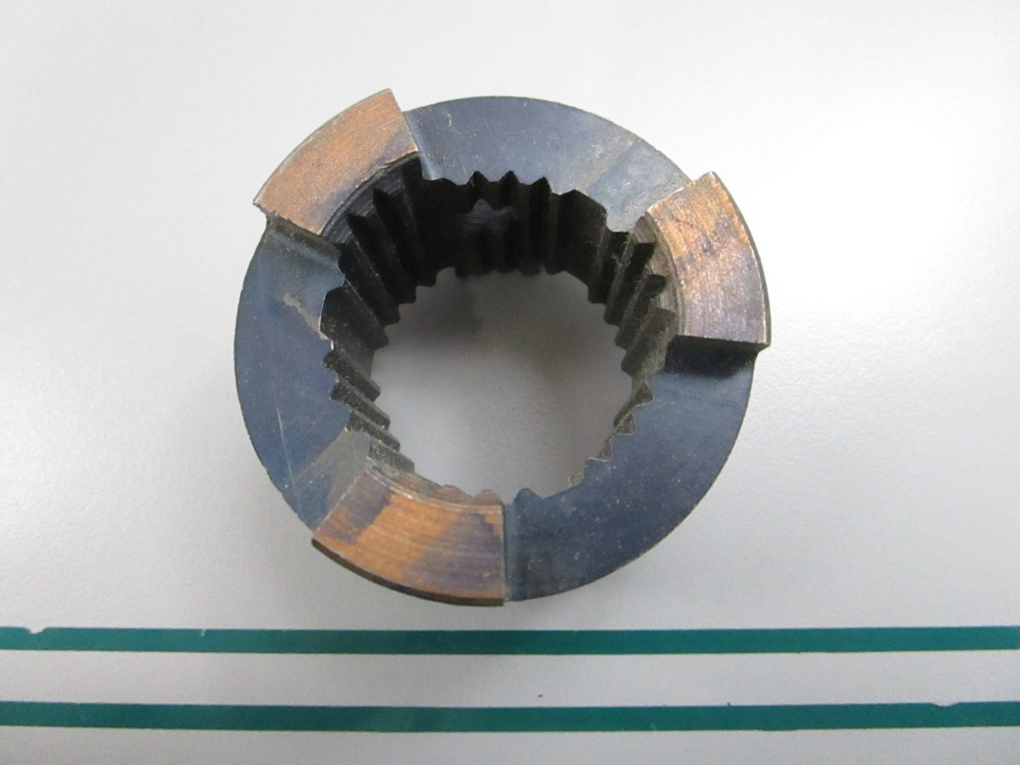 NEW OEM 914714 0914714 OMC Johnson Evinrude Clutch Dog 0810