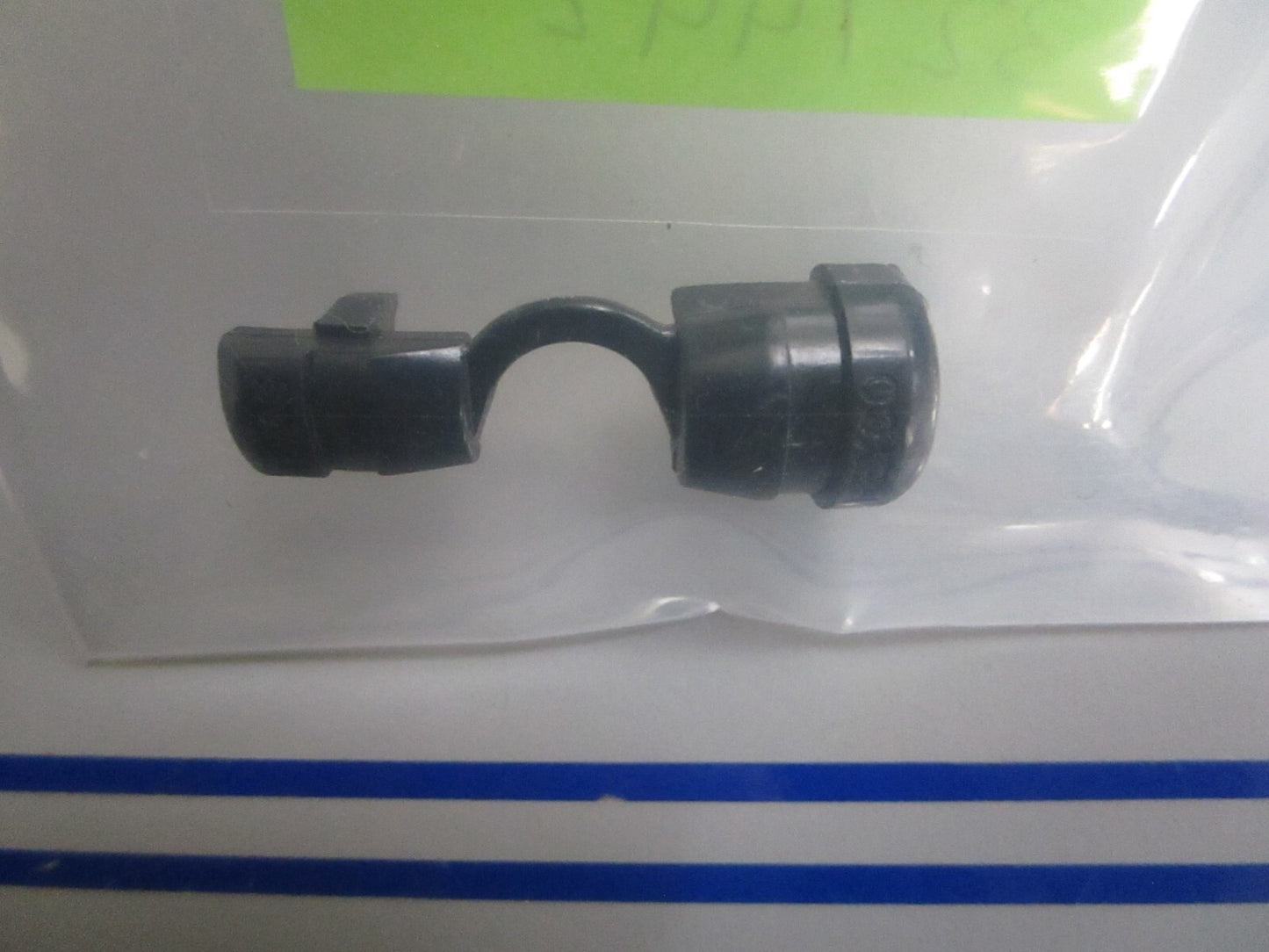 *NEW OEM* 0810 OMC Johnson Evinrude Bushing Cover 327442 0327442