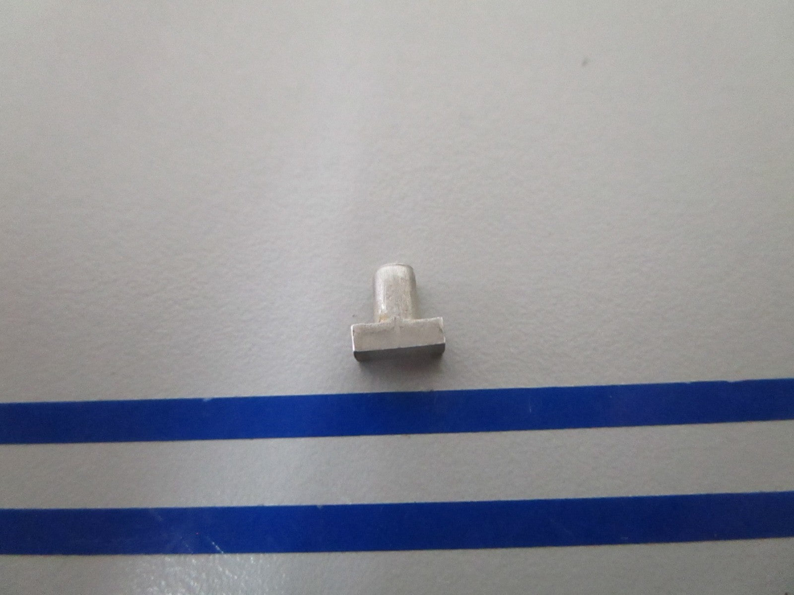 NEW OEM 306196 0306196 OMC Johnson Evinrude Impeller Pin 0810