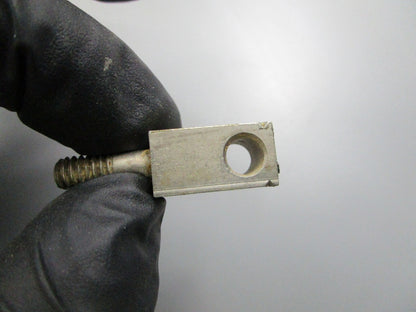 NEW OEM 316715 0316715 OMC Johnson Evinrude Connector 0810