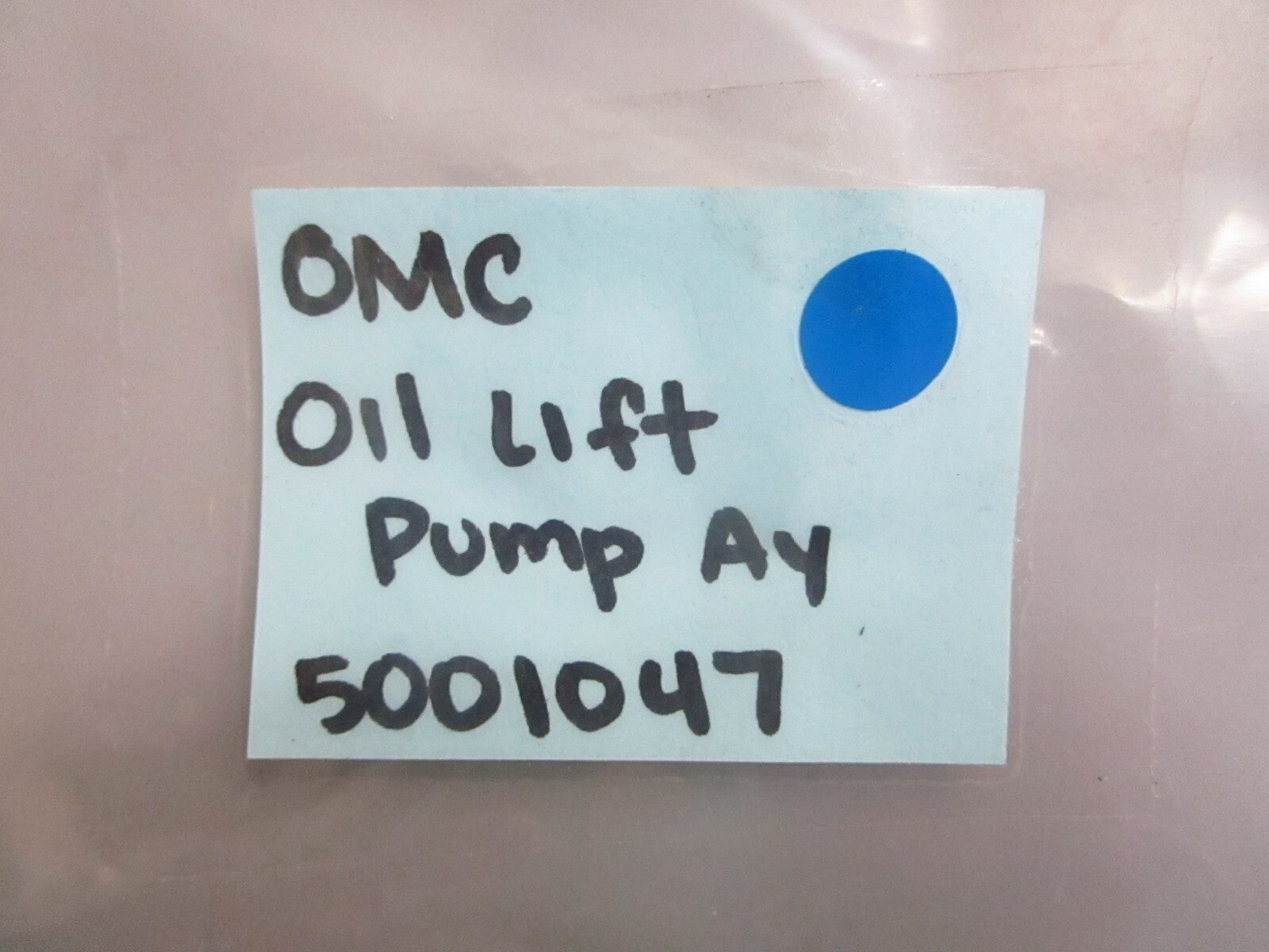 *NEW OEM* 0820 OMC Johnson Evinrude Oil Lift Pump Ay 5001047