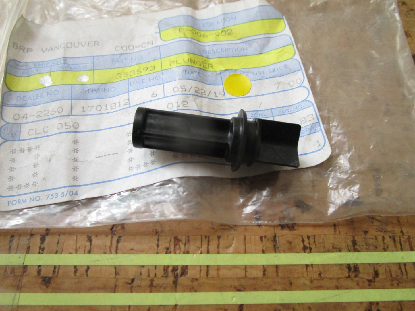 *NEW OEM* 0810 OMC Johnson Evinrude Plunger 353593 0353593