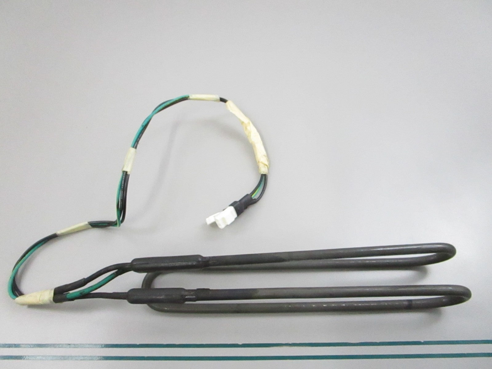 NEW OEM W11546610 Whirlpool Heater 0810
