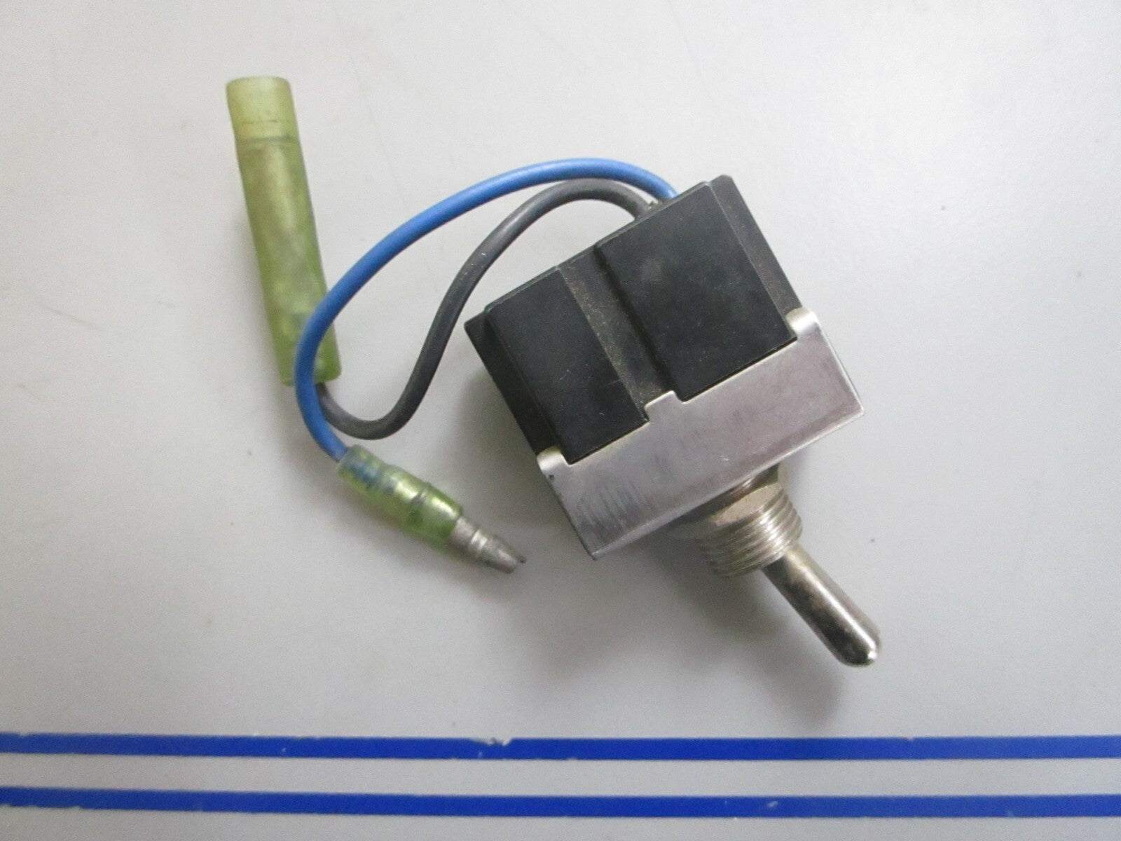 *NEW OEM* 0820 Yamaha Oil Switch Ay 6R3-8259E-00-00