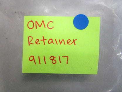 *NEW OEM* 0820 OMC Johnson Evinrude Retainer 911817 0911817