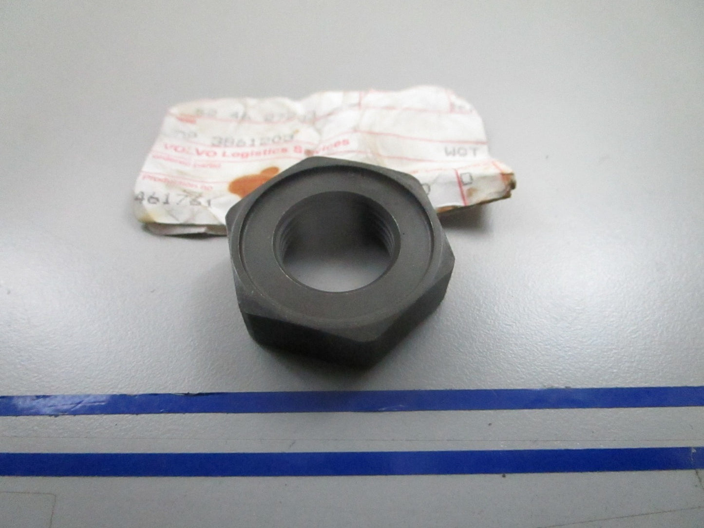 *NEW OEM* 0810 Volvo Penta Nut 3861203