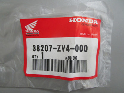 *NEW OEM* 0810 Honda Spare Fuse (15A) 38207-ZV4-000