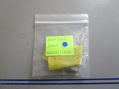 *NEW OEM* 0810 John Deere Seal GG335-11306
