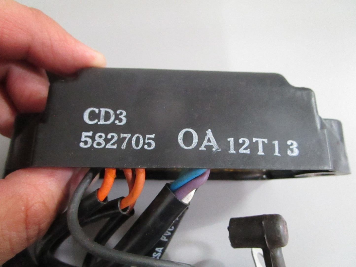 NEW OEM 582705 0582705 OMC Johnson Evinrude Power Pack 0820