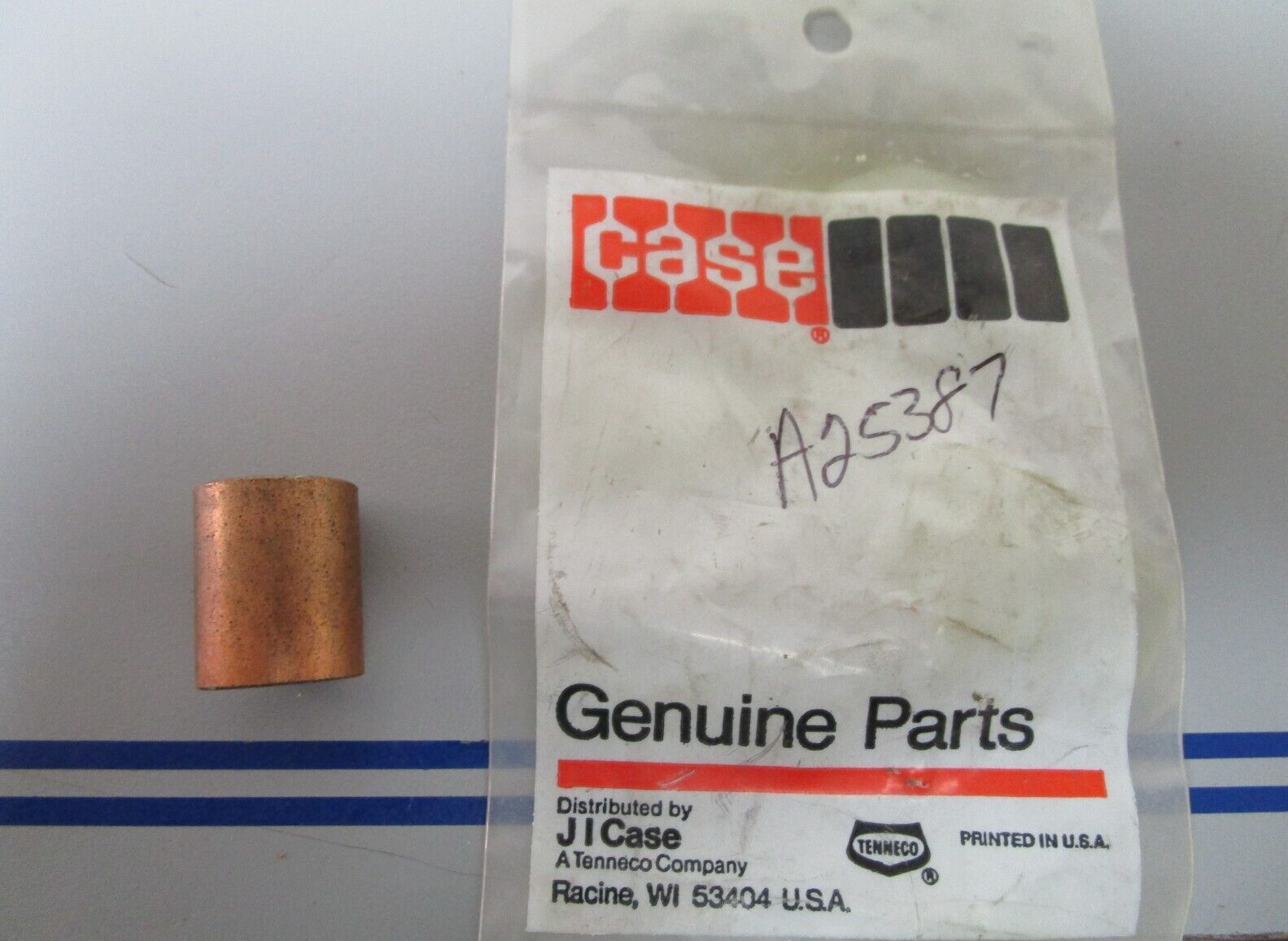 *NEW OEM* 0810 Case IH Bushing A25387