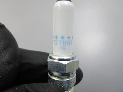 NEW PZTR5A-15 NGK Laser Platinum Spark Plug 0810