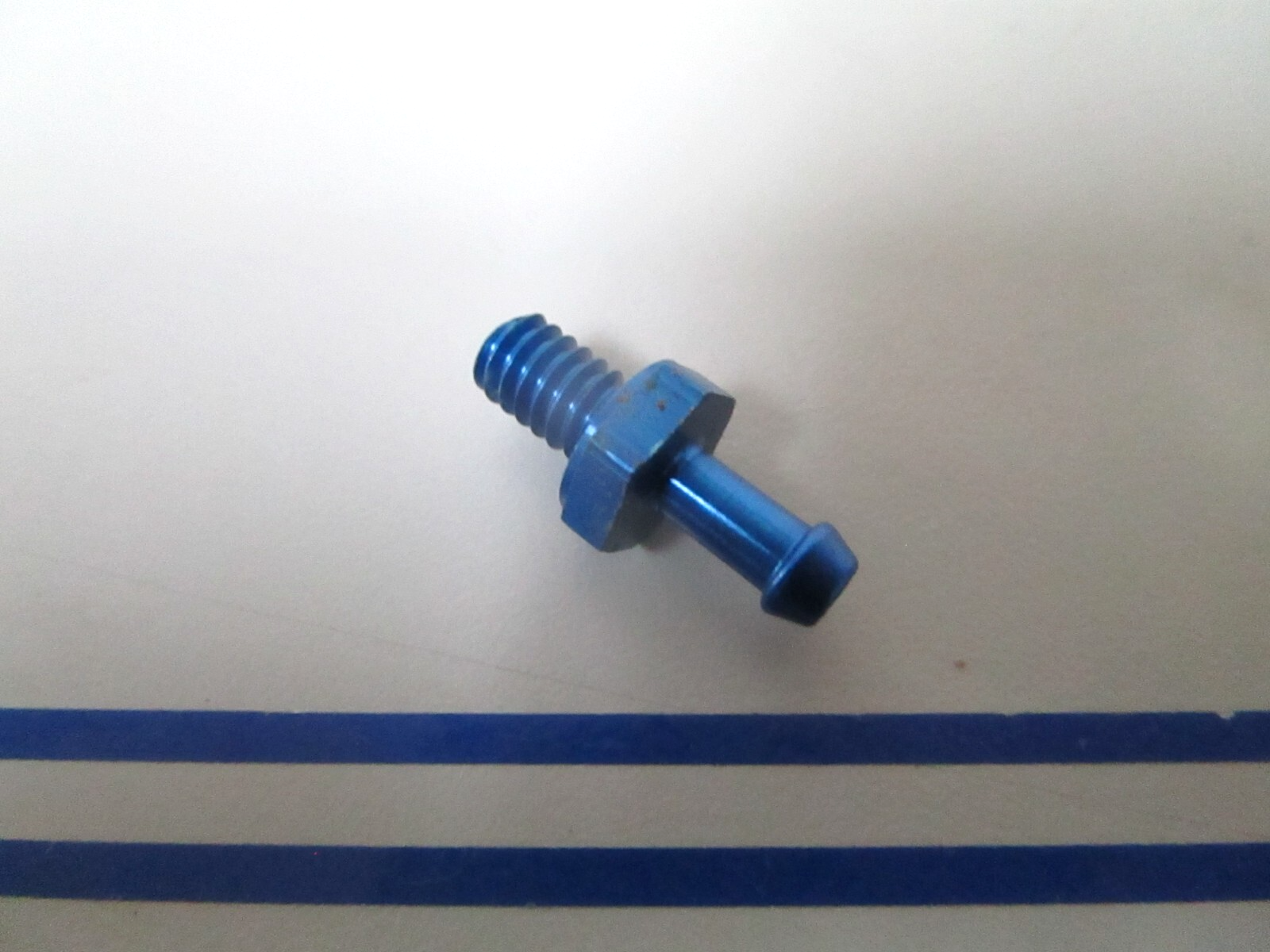 *NEW OEM* 0810 OMC Johnson Evinrude Intake Nipple 349182 0349182