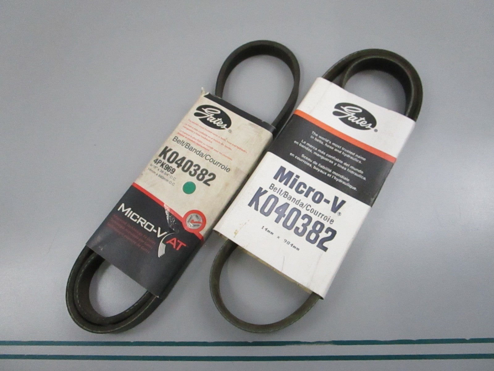 Gates NEW Micro-V Serpentine Belt K040382 4-Rib 38.75" (LOT OF 2) 0810