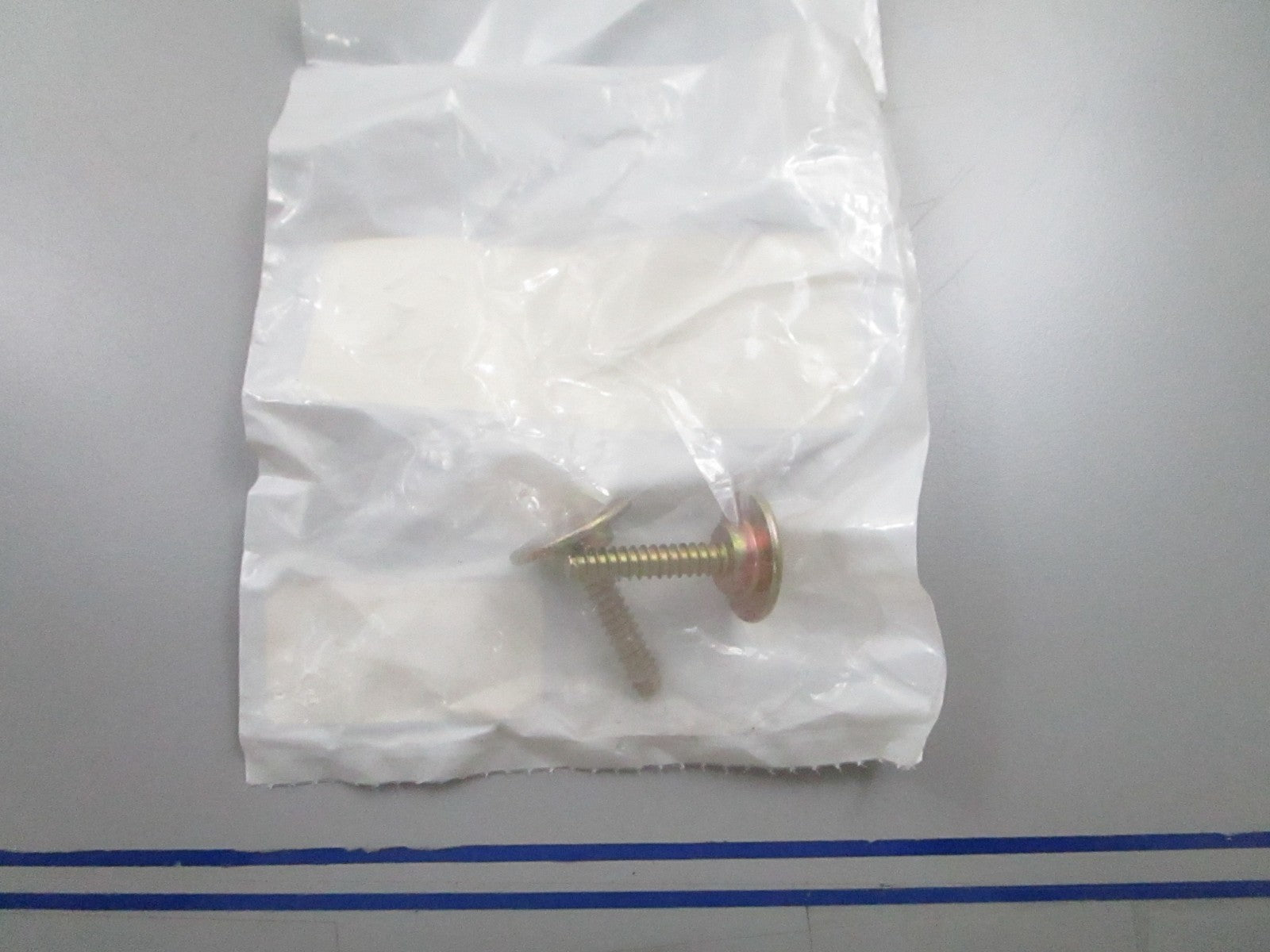 *NEW OEM* (LOT OF 2) 0810 Arctic Cat Retaining Screw 1623-739