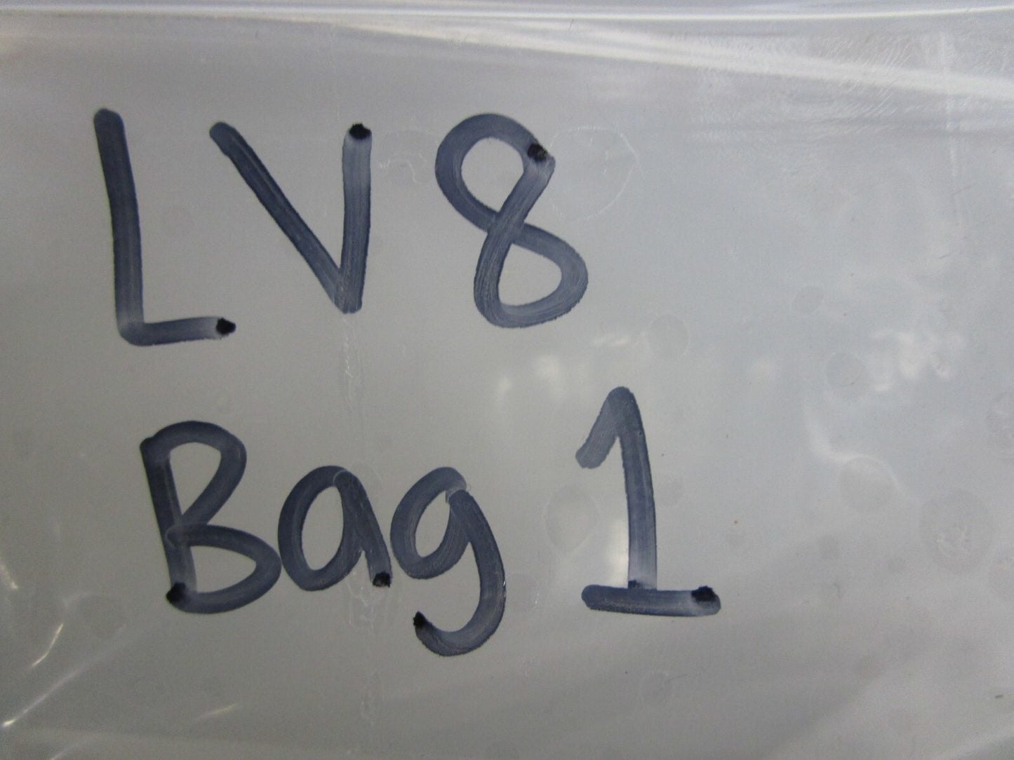 *NEW OEM* 0810 Volvo Penta Retainer 322548