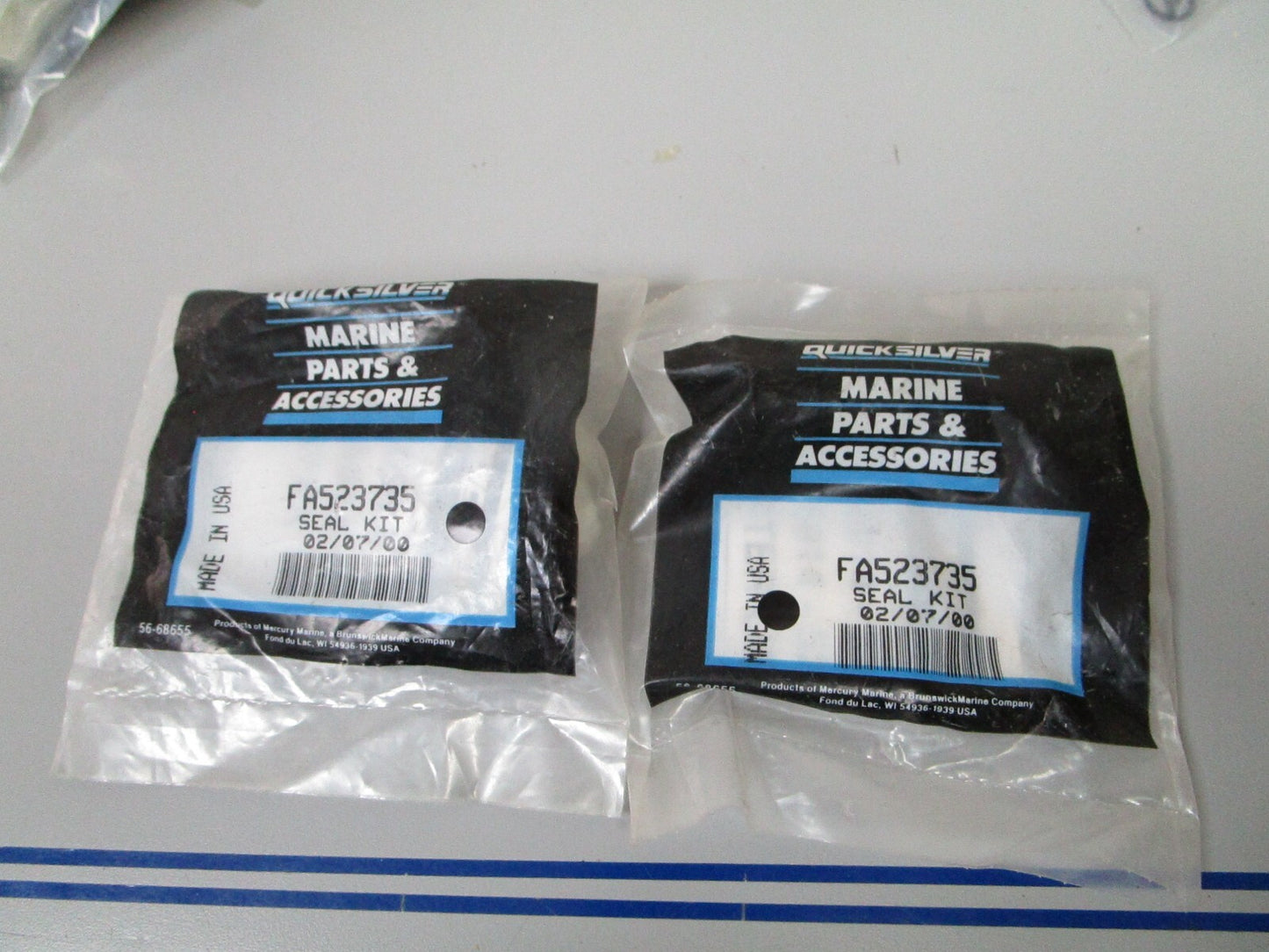*NEW OEM* (LOT OF 2) 0810 Mercury Quicksilver Seal Kit FA523735