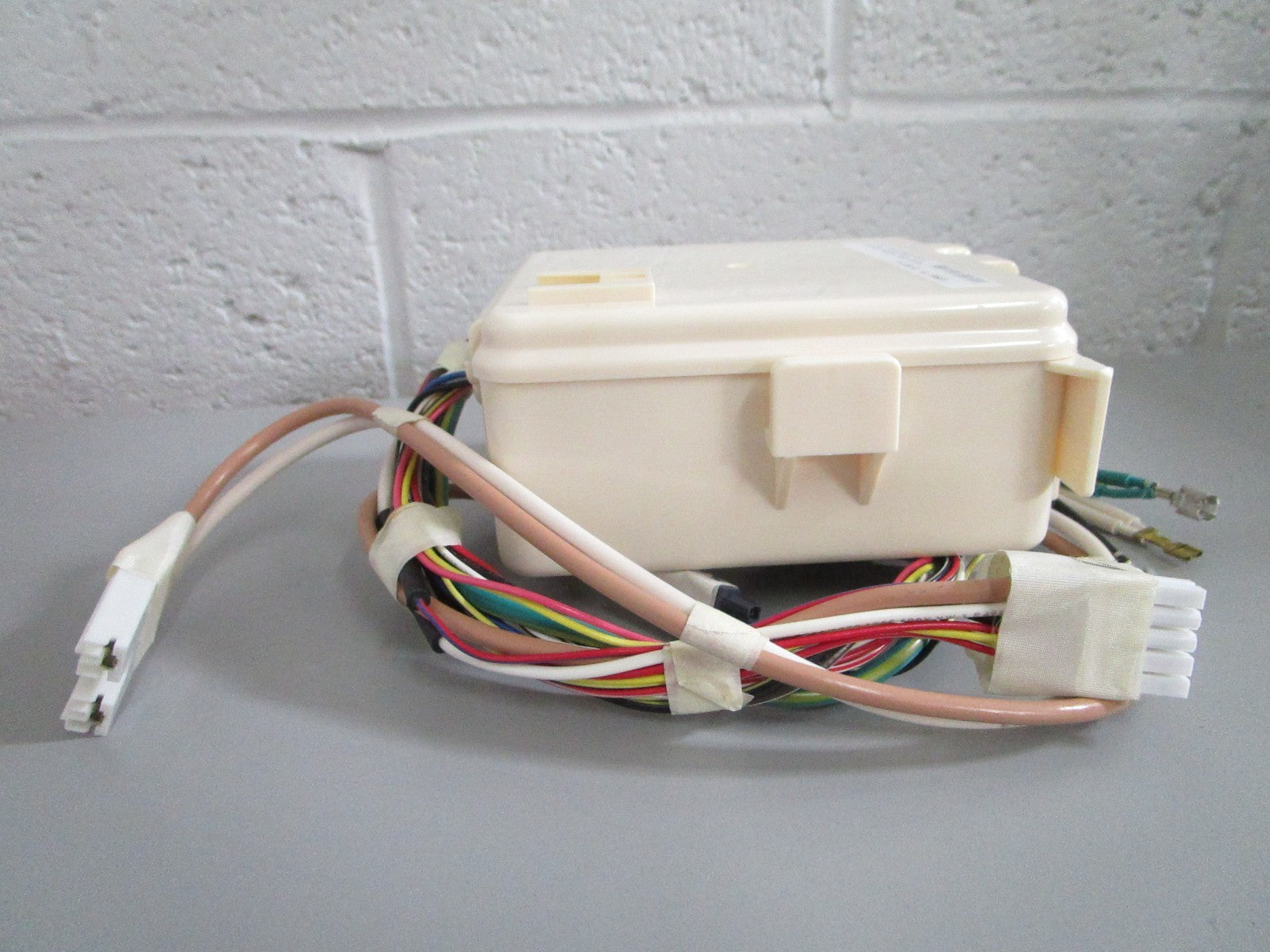 Whirlpool NEW OEM Refrigerator Control Box Assembly W11487480 NOS Genuine 0820