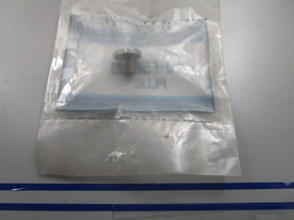 *NEW OEM* 0810 Mercury Quicksilver Plug 10-F50109