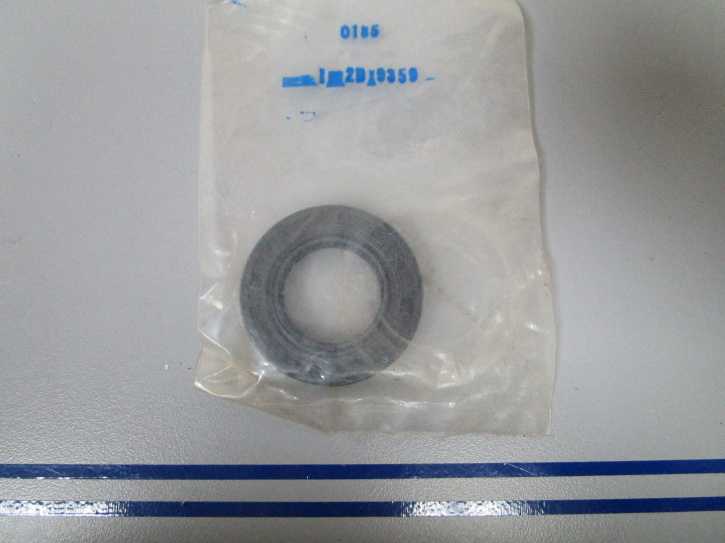 NEW OEM 2D-9359 Cat Caterpillar Seal 0720