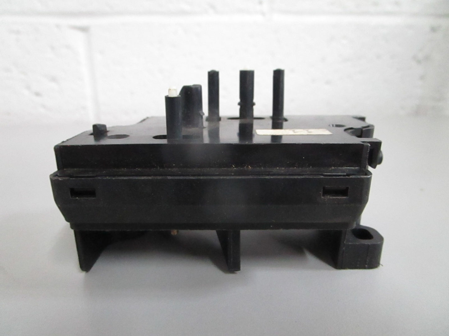 NEW OEM 0028205910 Mercedes-Benz Seat Adjustment Switch 0820
